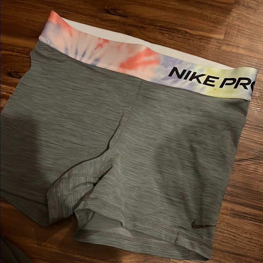 Nike Pro Women's Green Shorts